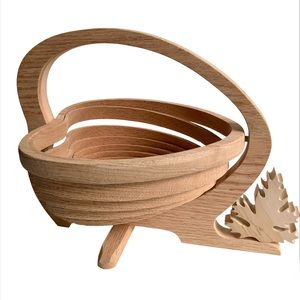 Collapsible Wooden Fruit Bowl